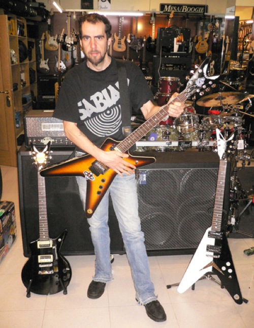 Dean Guitars Image