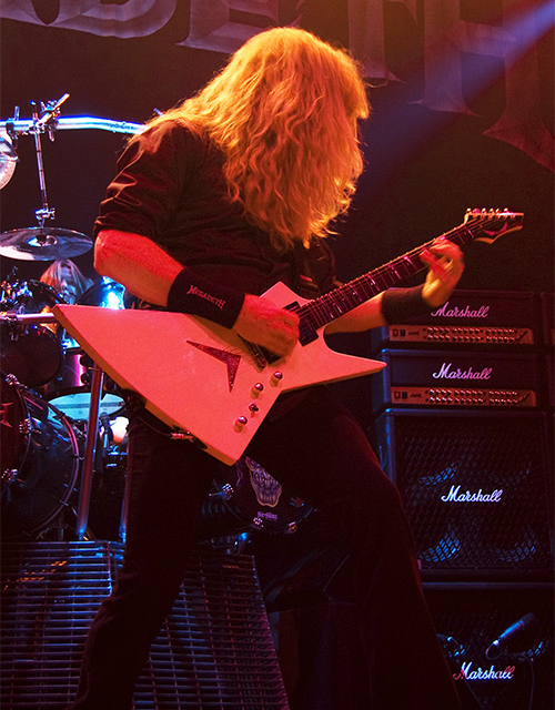 Dean Guitars Image